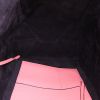 Shopping bag Céline Cabas Phantom in pelle martellata rosa - Detail D2 thumbnail
