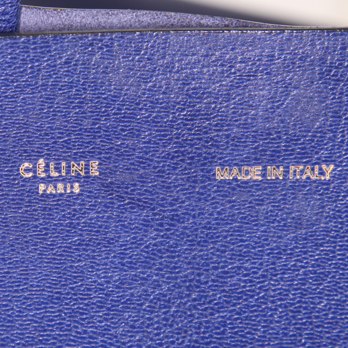 Celine Cabas shopping bag in blue grained leather - Detail D3