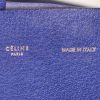 Celine Cabas shopping bag in blue grained leather - Detail D3 thumbnail