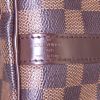 Sac à main Louis Vuitton Speedy 30 en toile damier ébène et cuir marron - Detail D4 thumbnail