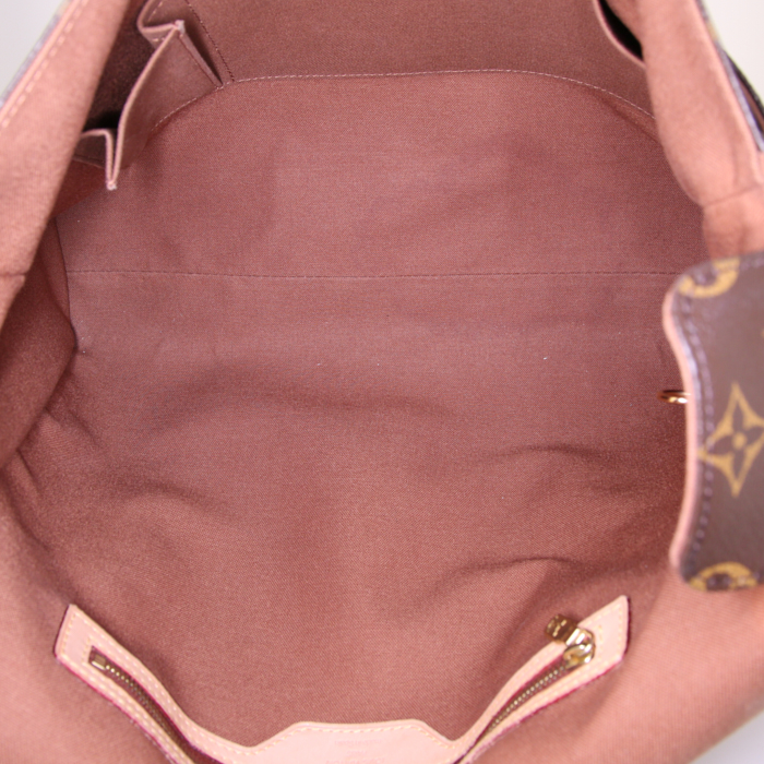 Louis Vuitton Messenger shoulder bag in brown monogram canvas - Detail D2