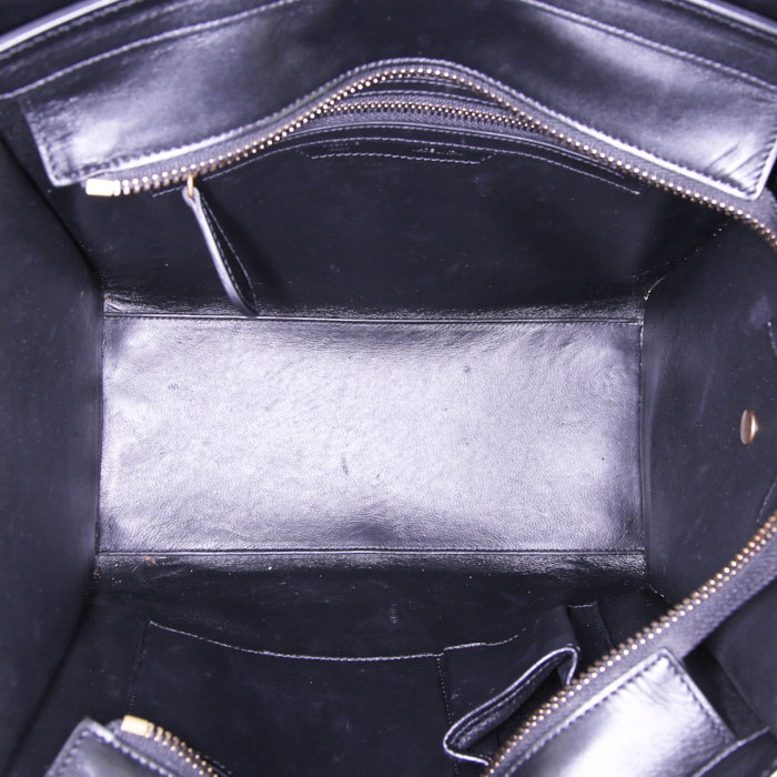 Bolso de mano Celine Luggage Micro en cuero tricolor negro, beige y azul - Detail D2
