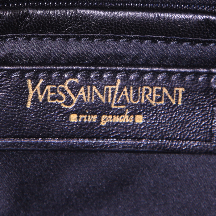 Bolso de mano Saint Laurent Y-mail en cuero plateado - Detail D3