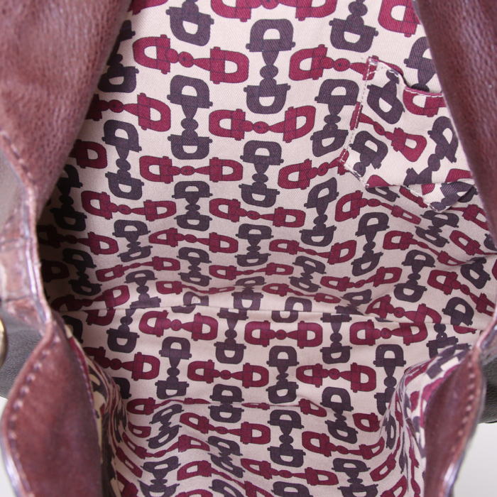 Bolso de shopping Gucci Bamboo Indy Hobo en cuero marrón y cuero Monogram marrón - Detail D3