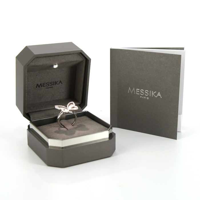 Messika Butterfly ring in white gold and diamonds - Detail D2