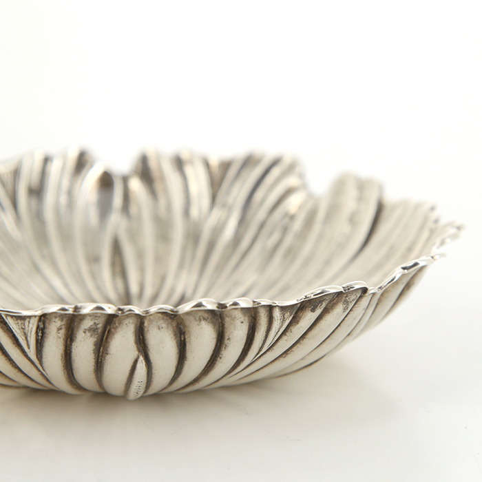 Gianmaria Buccellati, nice small cup "Lotus flower" from the "Fioreargento" collection in silver sterling 925, signed - Detail D2