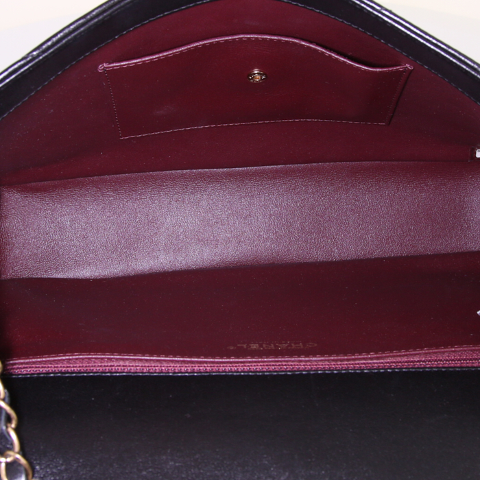 Chanel  Enveloppe handbag  in black quilted leather - Detail D3