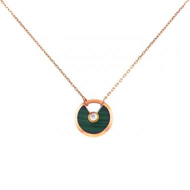 Collar Cartier Amulette modelo pequeño en oro rosa,  diamante y malachite