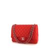 Bolso bandolera Chanel Timeless Maxi Jumbo en cuero acolchado rojo - 00pp thumbnail