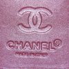 Bolso bandolera Chanel Coco Cocoon en lona acolchada negra y cuero negro - Detail D3 thumbnail