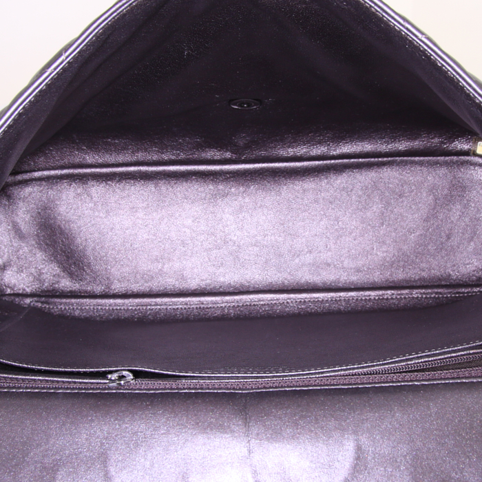 Borsa Chanel Timeless Maxi Jumbo in pelle trapuntata grigio metallizzato - Detail D3
