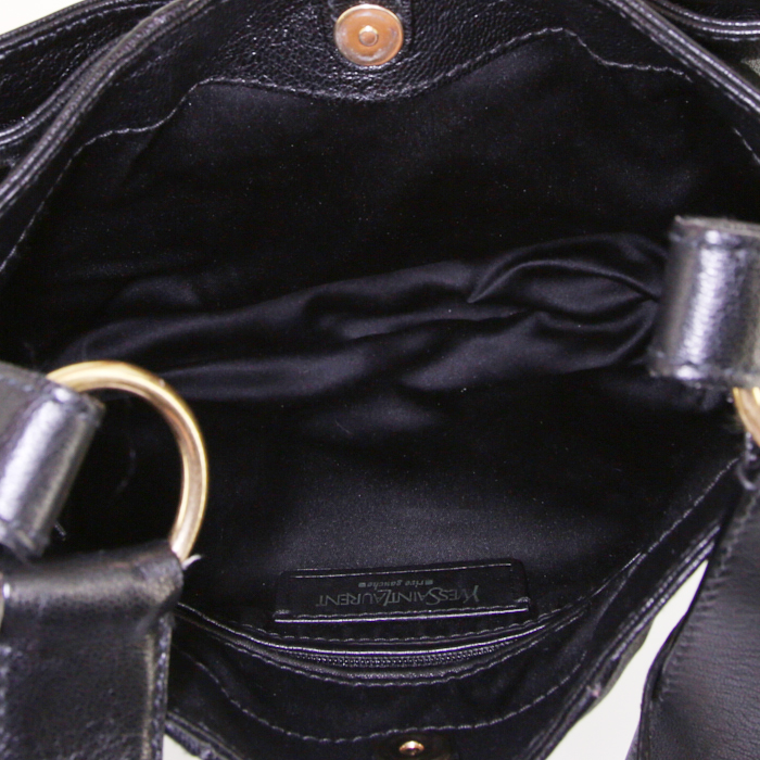 Bolso de mano Saint Laurent en cuero negro - Detail D2