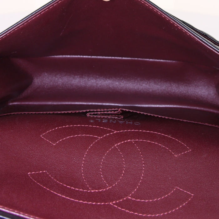 Bolso bandolera Chanel 2.55 en cuero acolchado negro - Detail D3