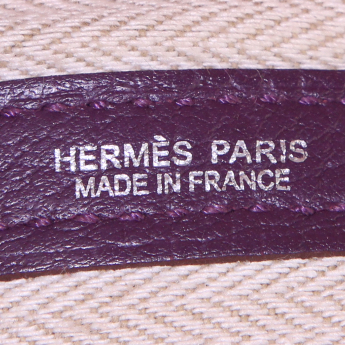 Sac cabas Hermes Garden en cuir taurillon clémence prune - Detail D3