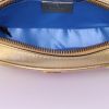 Pochette-cintura Gucci GG Marmont clutch-belt in pelle trapuntata a zigzag rosa e dorata - Detail D2 thumbnail