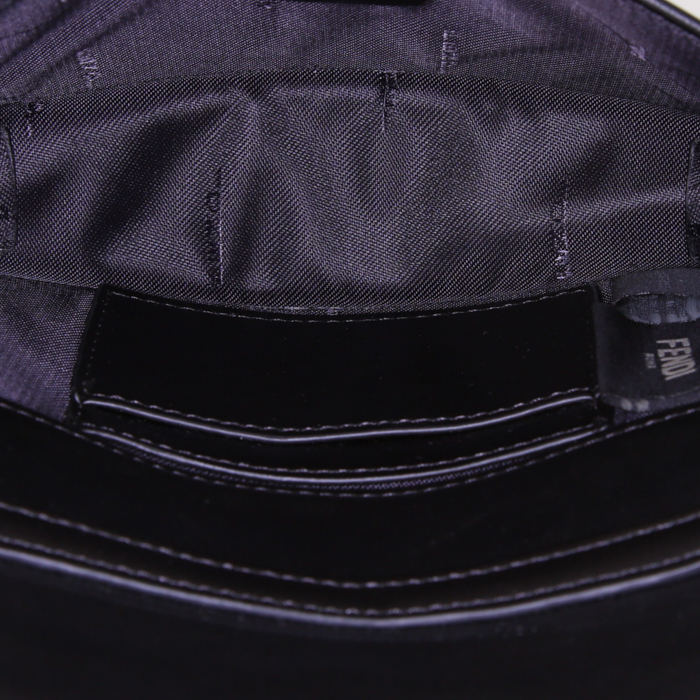 Pochette-ceinture Fendi en cuir monogram noir et marron et cuir noir - Detail D3
