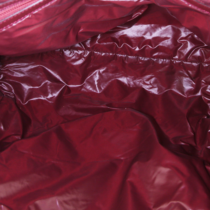 Sac à main Chanel Coco Cocoon en toile matelassée noire et cuir noir - Detail D2