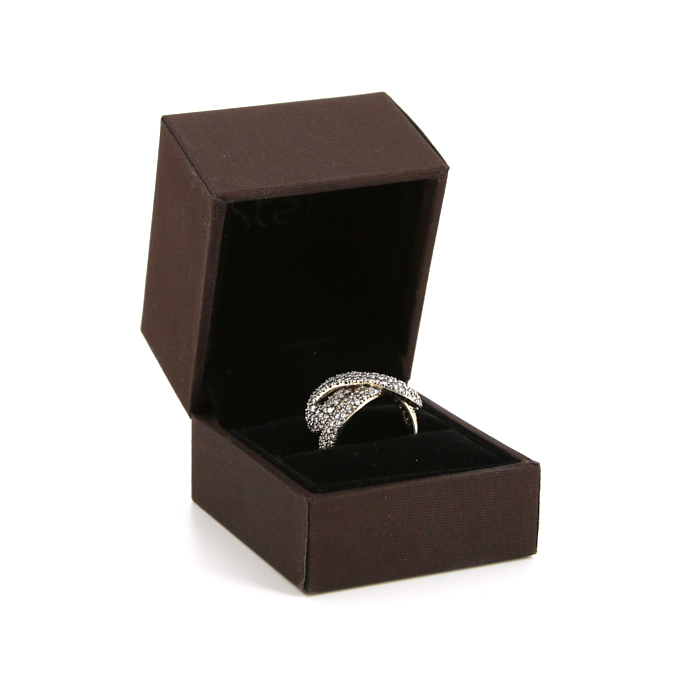 H. Stern Celtic Dunes medium model ring in noble gold and diamonds - Detail D2