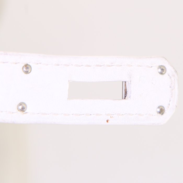 Hermes Birkin 40 cm handbag in white togo leather - Detail D4