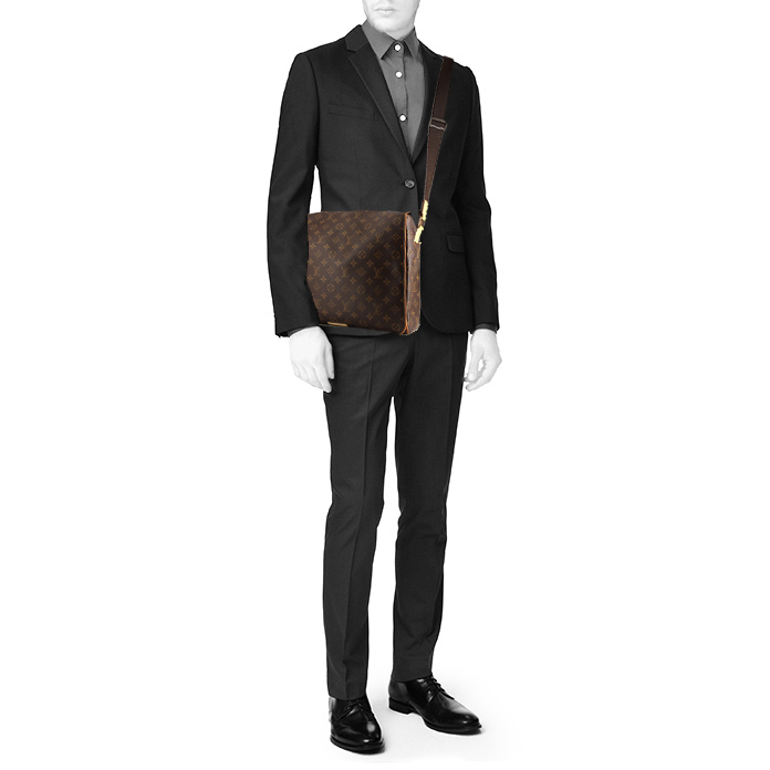 Sac bandoulière Louis Vuitton Messenger en toile monogram marron et cuir naturel - Detail D1