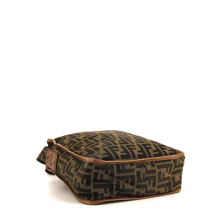 Fendi shoulder bag in brown monogram canvas - Detail D4