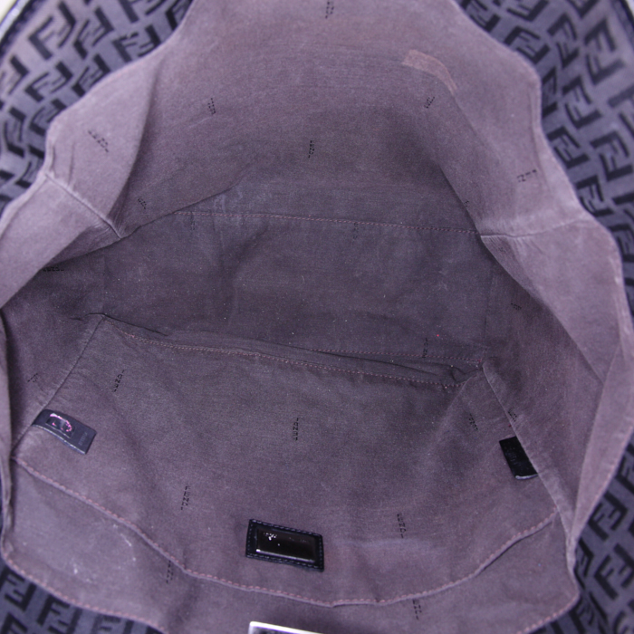 Bolso Cabás Fendi Peekaboo en lona Monogram marrón y cuero marrón - Detail D2