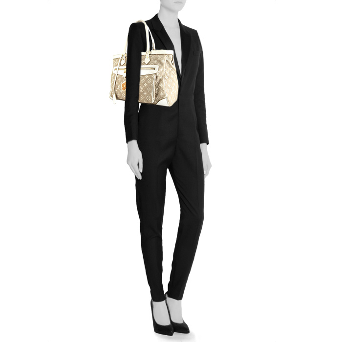 Louis Vuitton shopping bag in beige and white monogram canvas Idylle and white leather - Detail D1