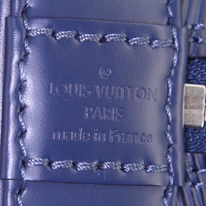 Bolso bandolera Louis Vuitton Alma BB en cuero Epi azul - Detail D4