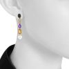 Paire de pendants d'oreilles articulée Bulgari Allegra en or jaune,  diamants et pierres de couleurs - Detail D1 thumbnail