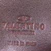 Bolso de mano Valentino Garavani en cuero marrón y cuero trenzado marrón - Detail D3 thumbnail