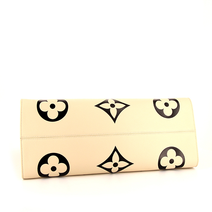 Sac cabas Louis Vuitton Onthego Crafty grand modèle en toile monogram deux tons blanche et noire - Detail D5