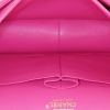 Chanel Timeless jumbo shoulder bag in pink quilted leather - Detail D3 thumbnail