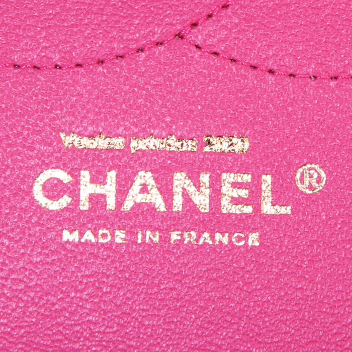 Chanel Timeless jumbo shoulder bag in pink quilted leather - Detail D4