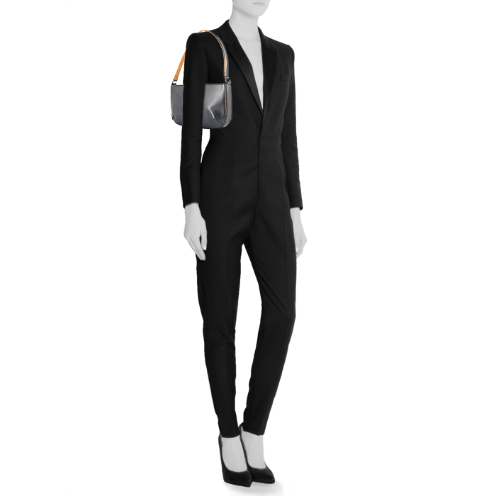 Louis Vuitton Fowler handbag in blue monogram leather - Detail D1