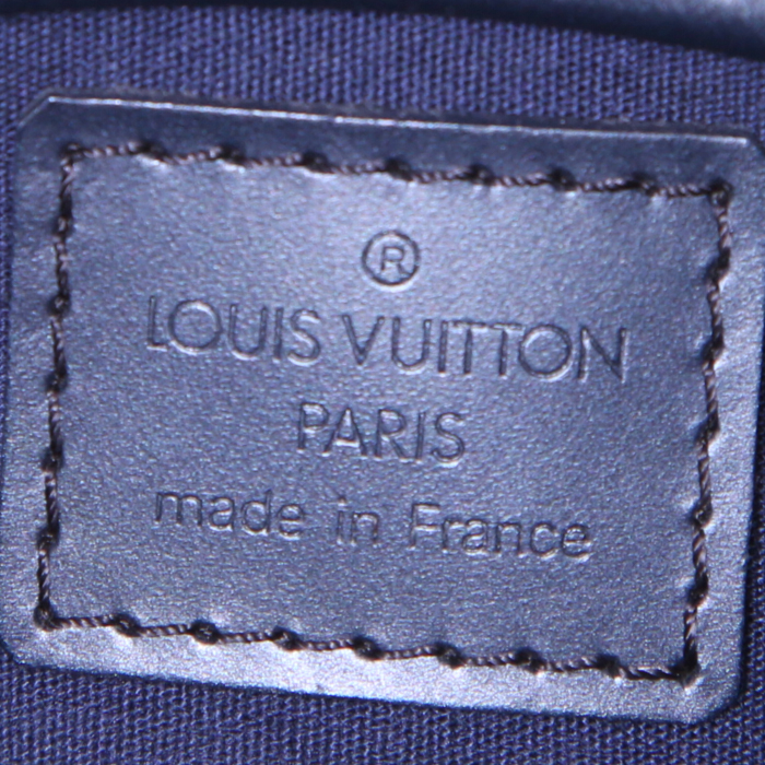 Louis Vuitton handbag in blue monogram leather - Detail D3