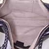 Bolso de mano Gucci en cuero negro - Detail D2 thumbnail