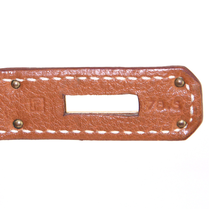 Bolso de mano Hermes Birkin 35 cm en cuero taurillon clémence color oro - Detail D4