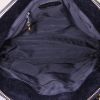 Shopping bag Chanel Grand Shopping in pelle martellata nera - Detail D2 thumbnail