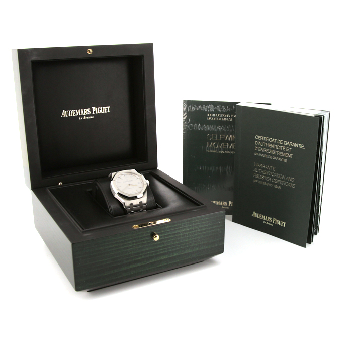 Montre Audemars Piguet Royal Oak en acier Ref :  15450ST Vers  2015 - Detail D3