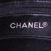 Chanel Vintage handbag in black quilted leather - Detail D3 thumbnail
