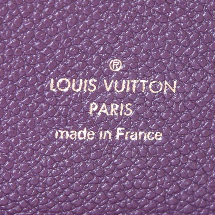 Billetera Louis Vuitton Zippy en cuero Monogram color berenjena - Detail D3