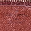 Borsa a tracolla Louis Vuitton Trocadéro in pelle Epi beige - Detail D3 thumbnail