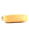Borsa a tracolla Louis Vuitton Trocadéro in pelle Epi beige - Detail D4 thumbnail