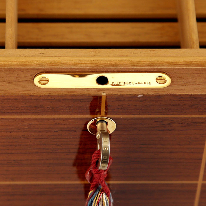 Elie Bleu, humidor in a marquetry of precious woods, from the 2000’s. - Detail D5