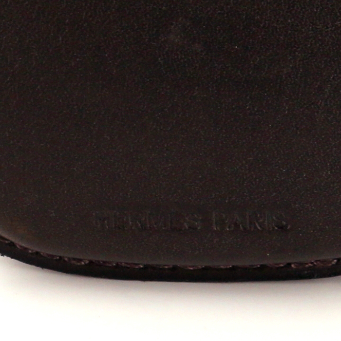 Hermès, measuring tape sheathed in brown leather box, signed - Detail D1