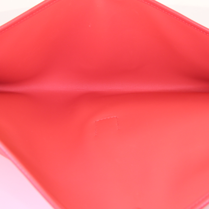 Bolsito de mano Hermes Jige en cuero epsom rosa Jaipur - Detail D2