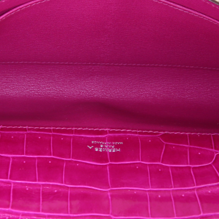 Bolsito de mano Hermès Kelly Cut en cocodrilo porosus Rose Sheherazade - Detail D2