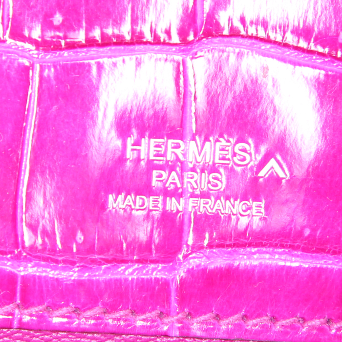 Pochette Hermès Kelly Cut en crocodile porosus Rose Sheherazade - Detail D3