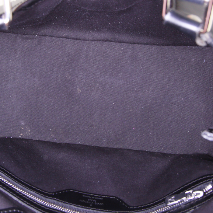 Louis Vuitton Montaigne handbag in black epi leather - Detail D2