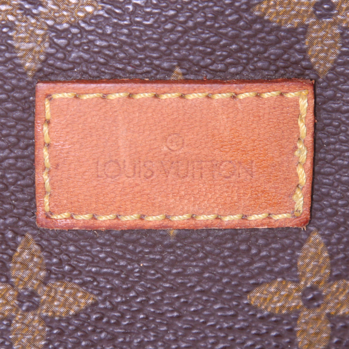 Bolso bandolera Louis Vuitton  Saumur modelo grande  en lona Monogram revestida marrón y cuero natural - Detail D3